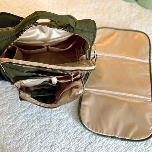 JuJuBe BFF in Olive Chromatic - Picture 3 of 3